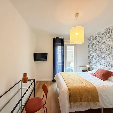 M094 Joli Avec Balcon Annemasse